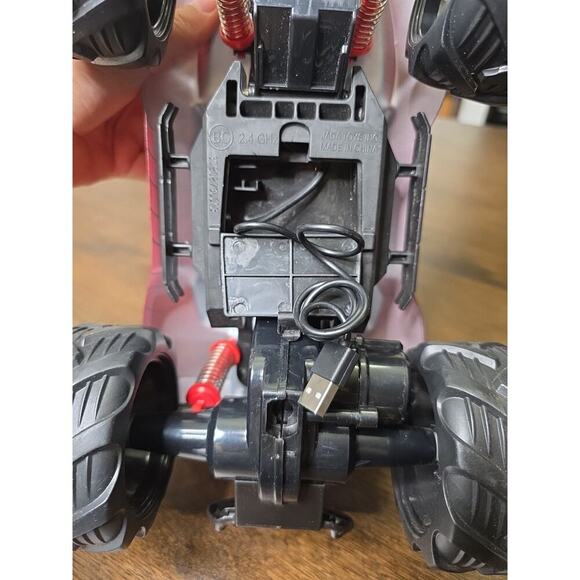 Jada Toys Marvel R/C Spider-Man Buggy w/ Turbo 1:14 Control Vehicle - No Remote - Picture 13 of 16